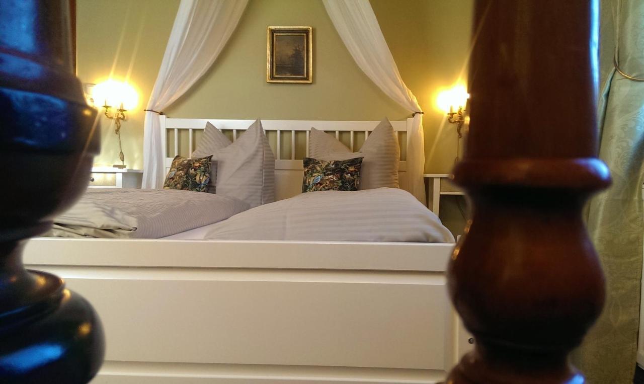 Hotel Villa Rossek Бад Либенщайн Екстериор снимка